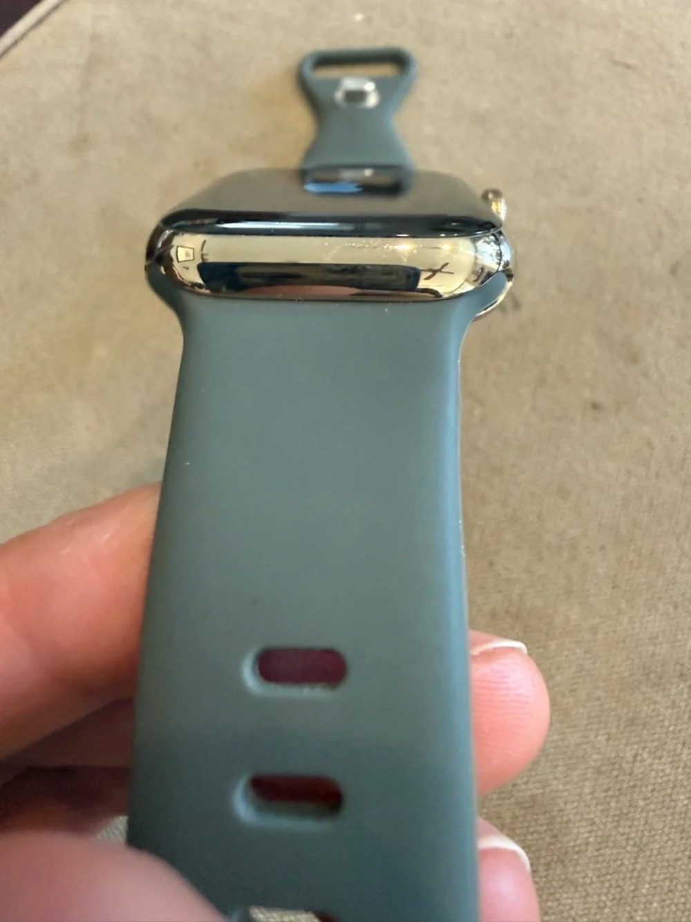 Apple Watch Series 8 Gold Stainless Steel with Olive Green Sport Band